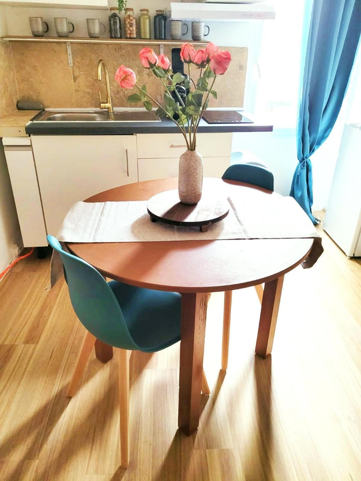 Le King & Suites Etoilees Gréoux-les-Bains Екстериор снимка